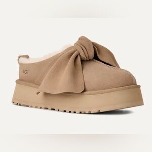 🏝️ UGG PLATFORM BOW SLIP ON SAND 🏝️